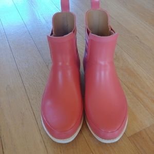 Llbean pink wellies size 8